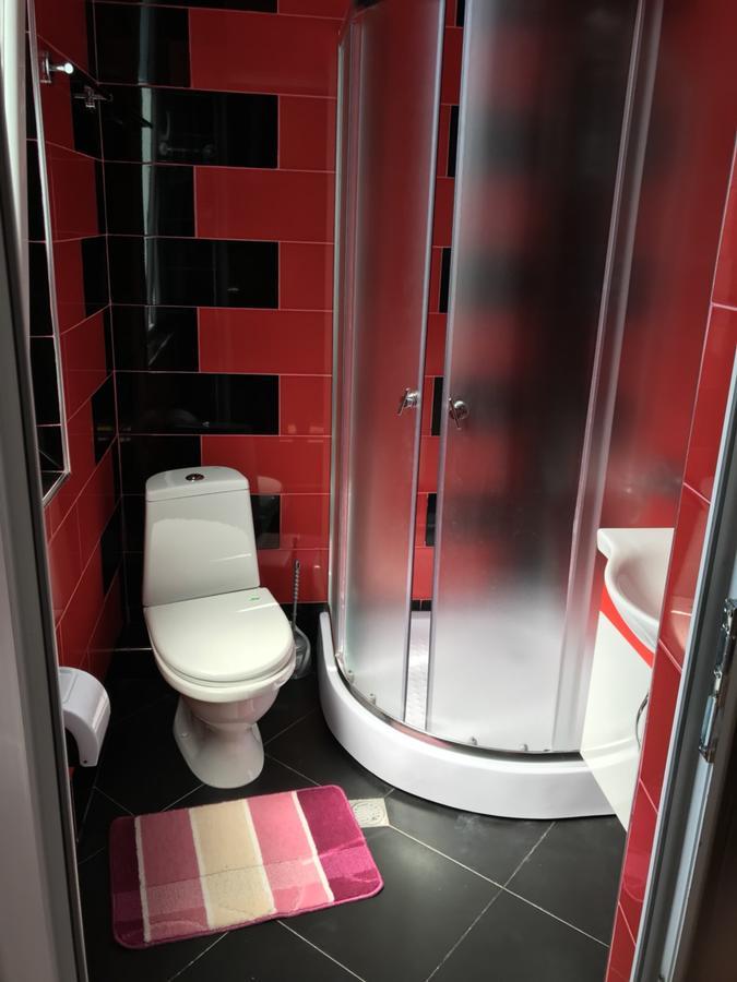Nani'S Sweet Home バトゥーミ エクステリア 写真