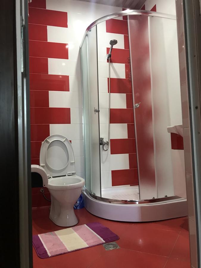 Nani'S Sweet Home バトゥーミ エクステリア 写真