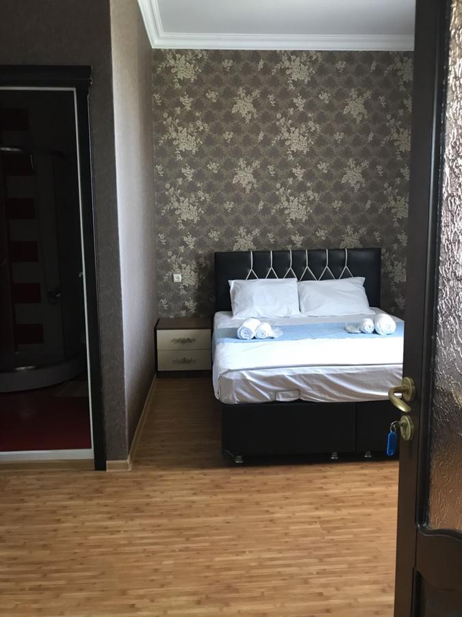 Nani'S Sweet Home バトゥーミ エクステリア 写真
